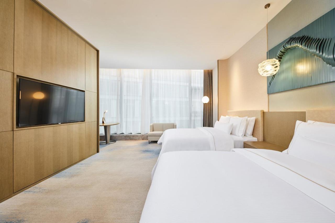 The Westin Qingdao West Coast Hotel Bagian luar foto