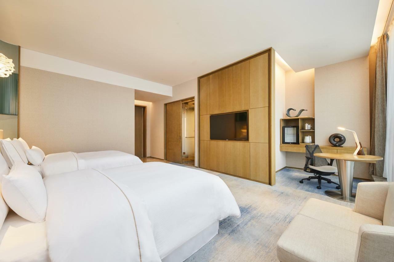 The Westin Qingdao West Coast Hotel Bagian luar foto